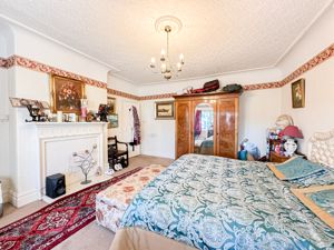 Photo 9- click for photo gallery